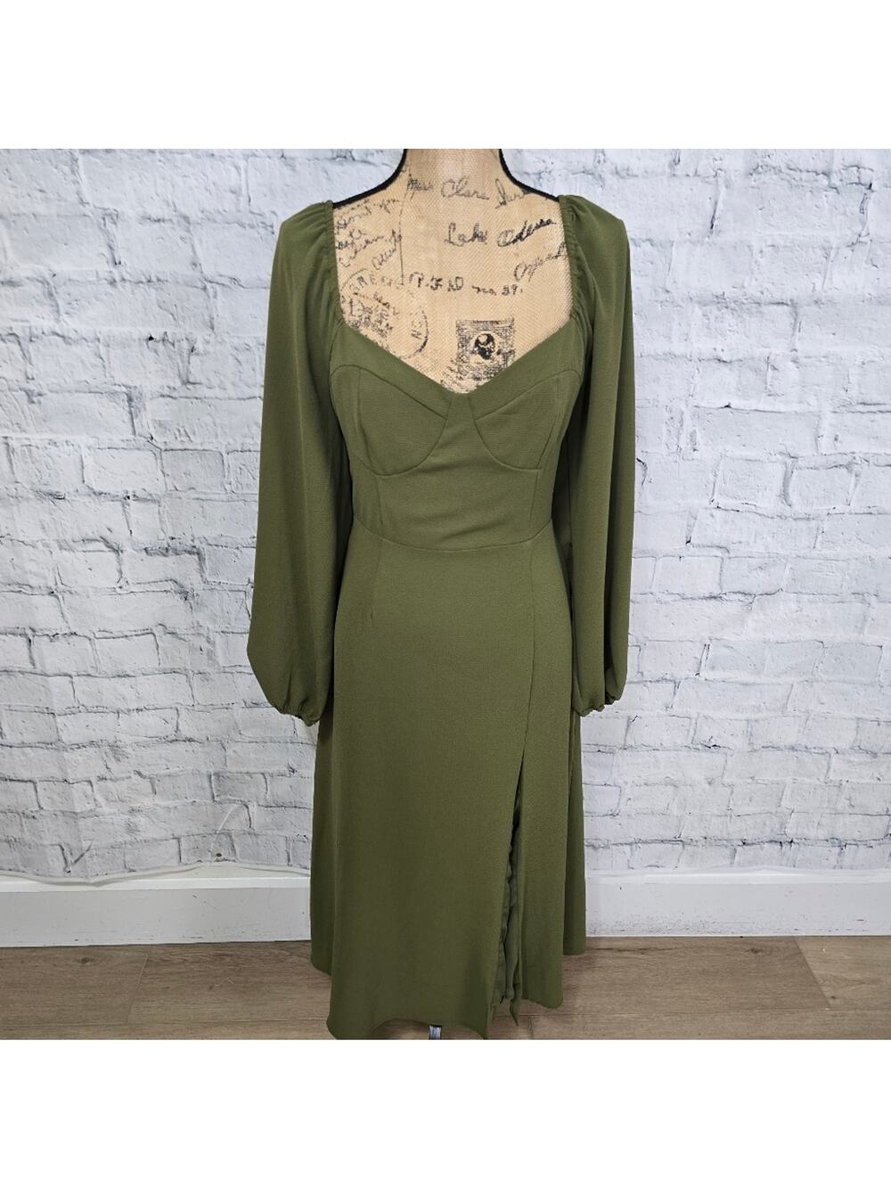 F21 midi dress Sz M green long sleeve side slip A42 - Picture 1 of 4